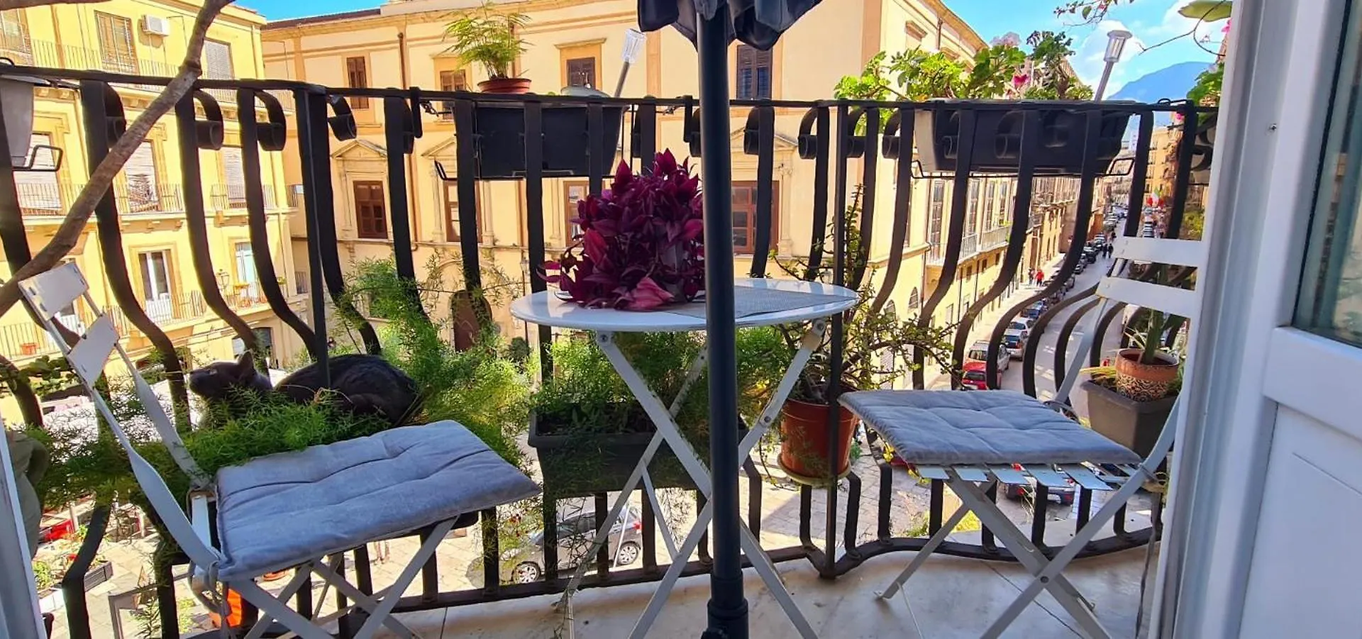 Casa Rivoluzione Apartment Palermo