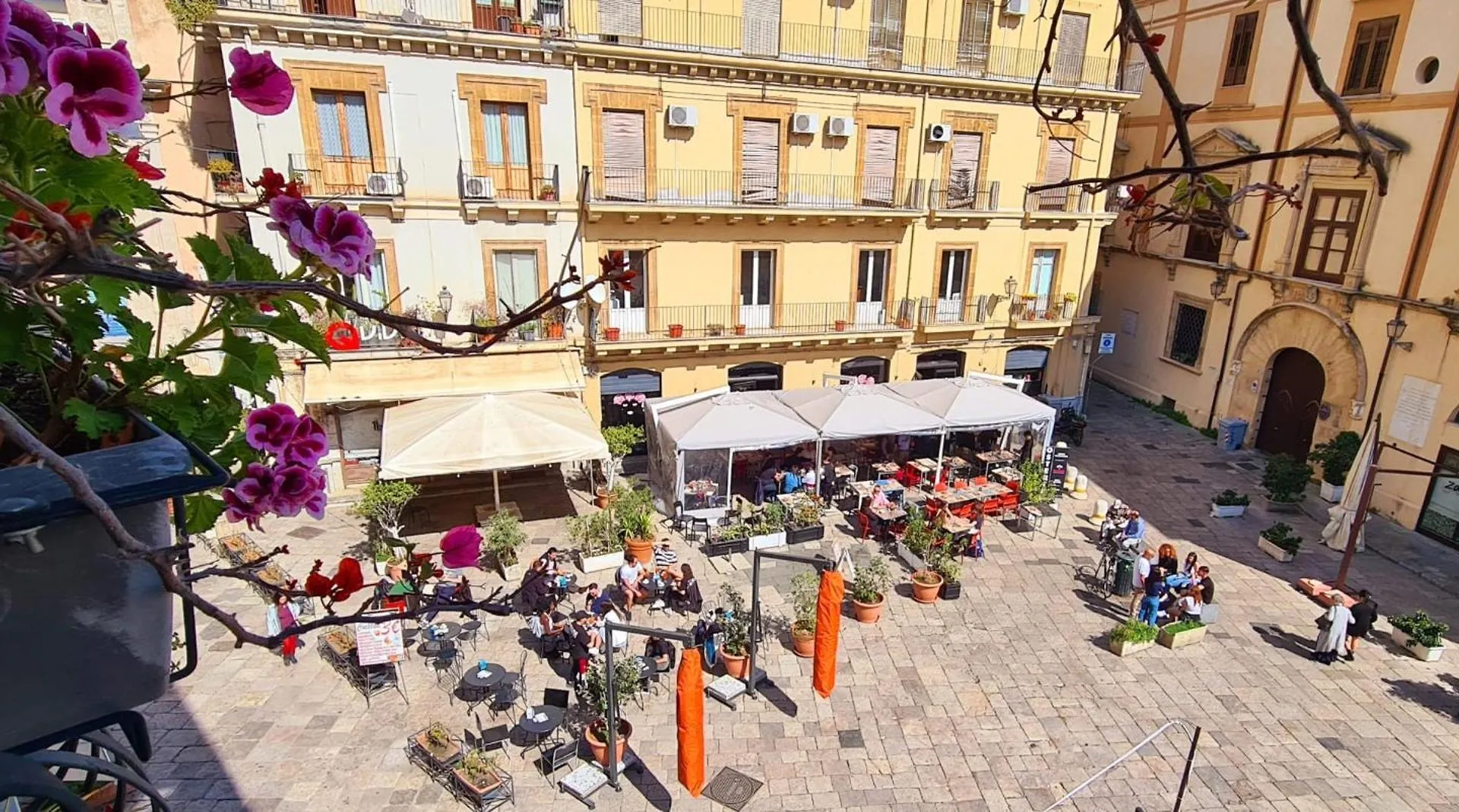 Casa Rivoluzione Apartment Palermo